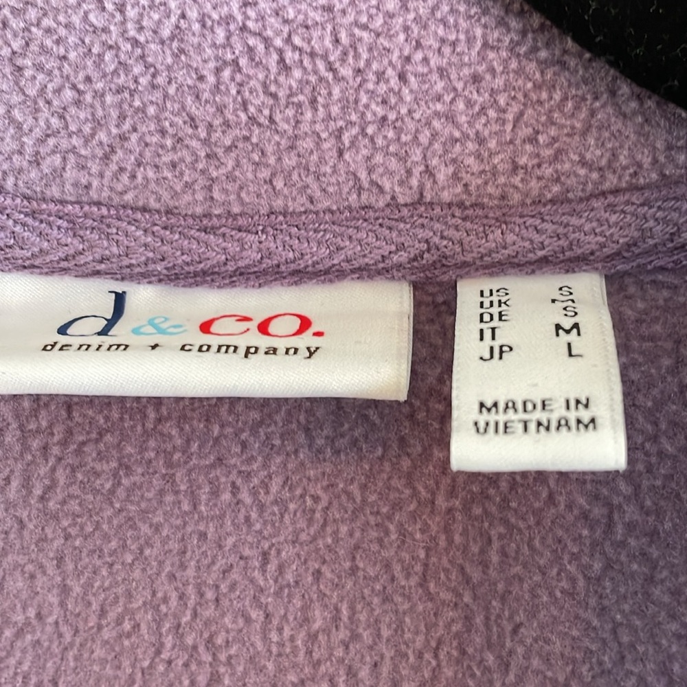 Fleece pullover. Size small - Picture 3 of 5